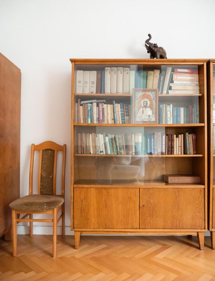 Plac Zbawiciela 3-Bedroom Apartment Βαρσοβία Εξωτερικό φωτογραφία