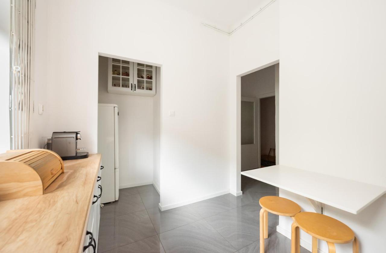 Plac Zbawiciela 3-Bedroom Apartment Βαρσοβία Εξωτερικό φωτογραφία